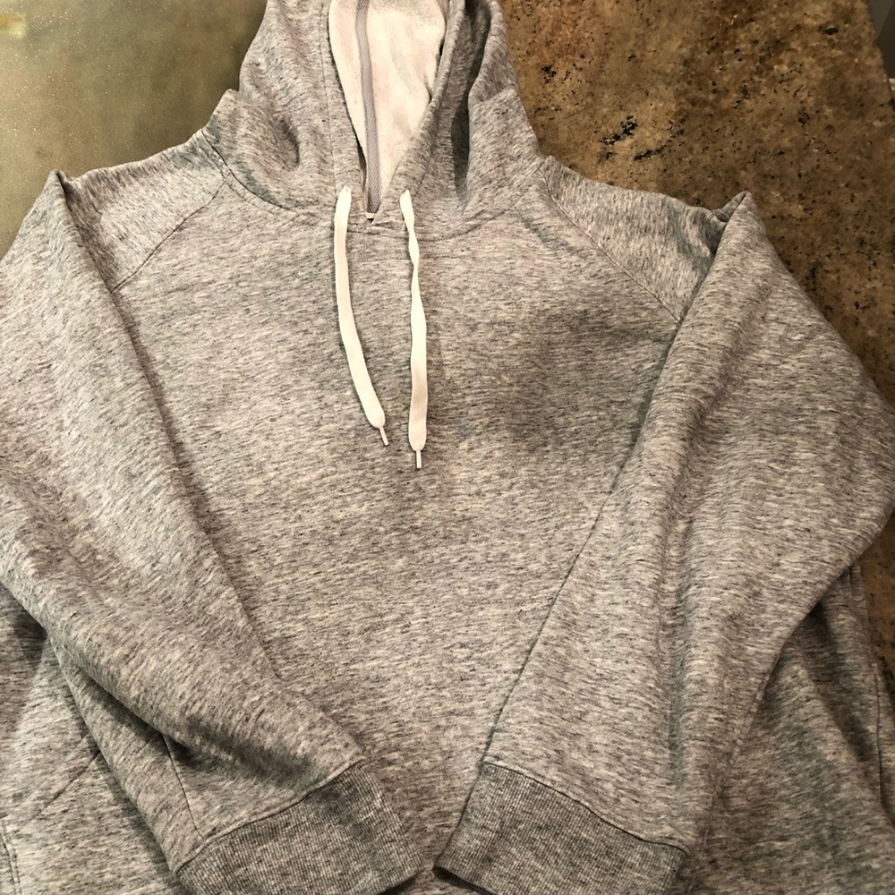 Old Navy sweatshirt